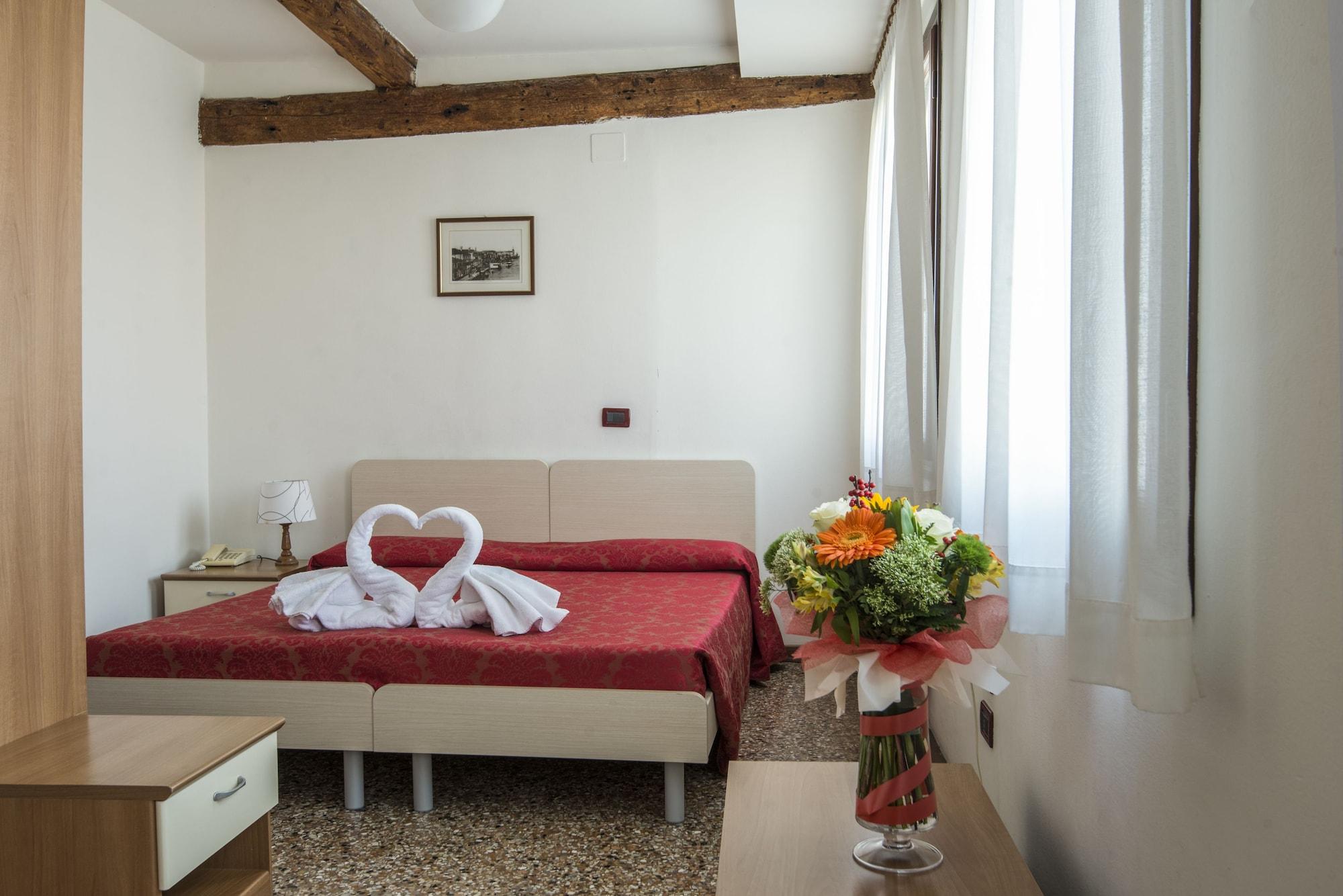 Casa Sant'Andrea Bed & Breakfast Venice Exterior photo